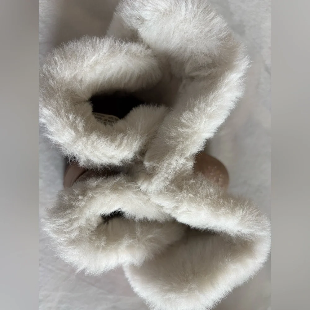 Juicy Couture Snow Boots Gold Glitter Kids Sparkling Faux Fur Size 3